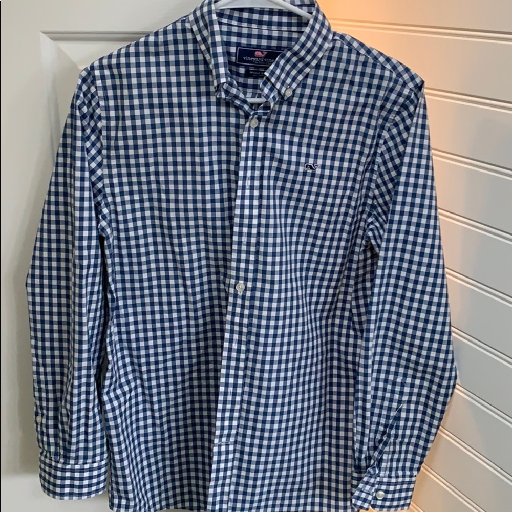 Vineyard vines boys navy check button down